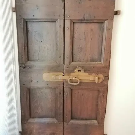 La Casina Di アパート ドモドッソラ