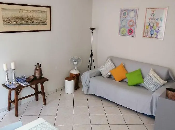 La Casina Di * 多莫多索拉